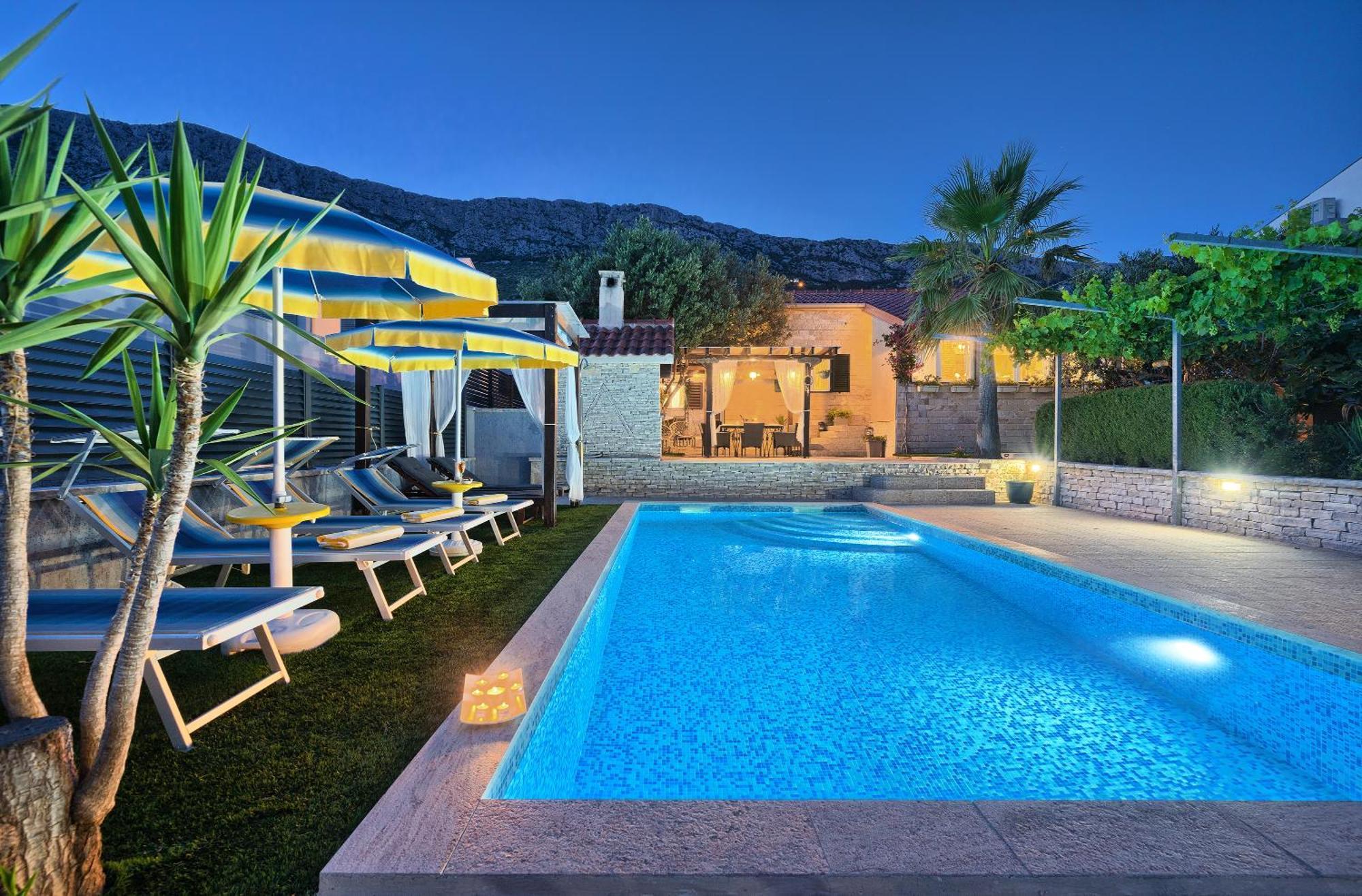 Villa Antea Kaštela エクステリア 写真