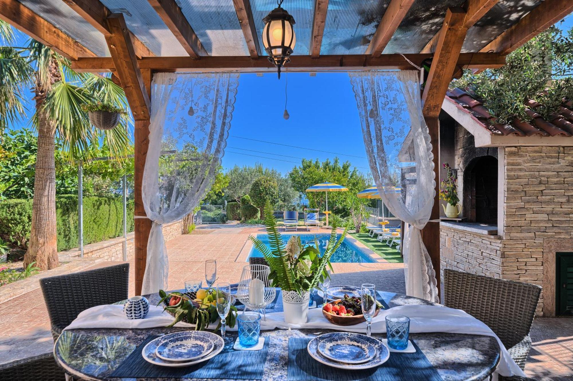 Villa Antea Kaštela エクステリア 写真