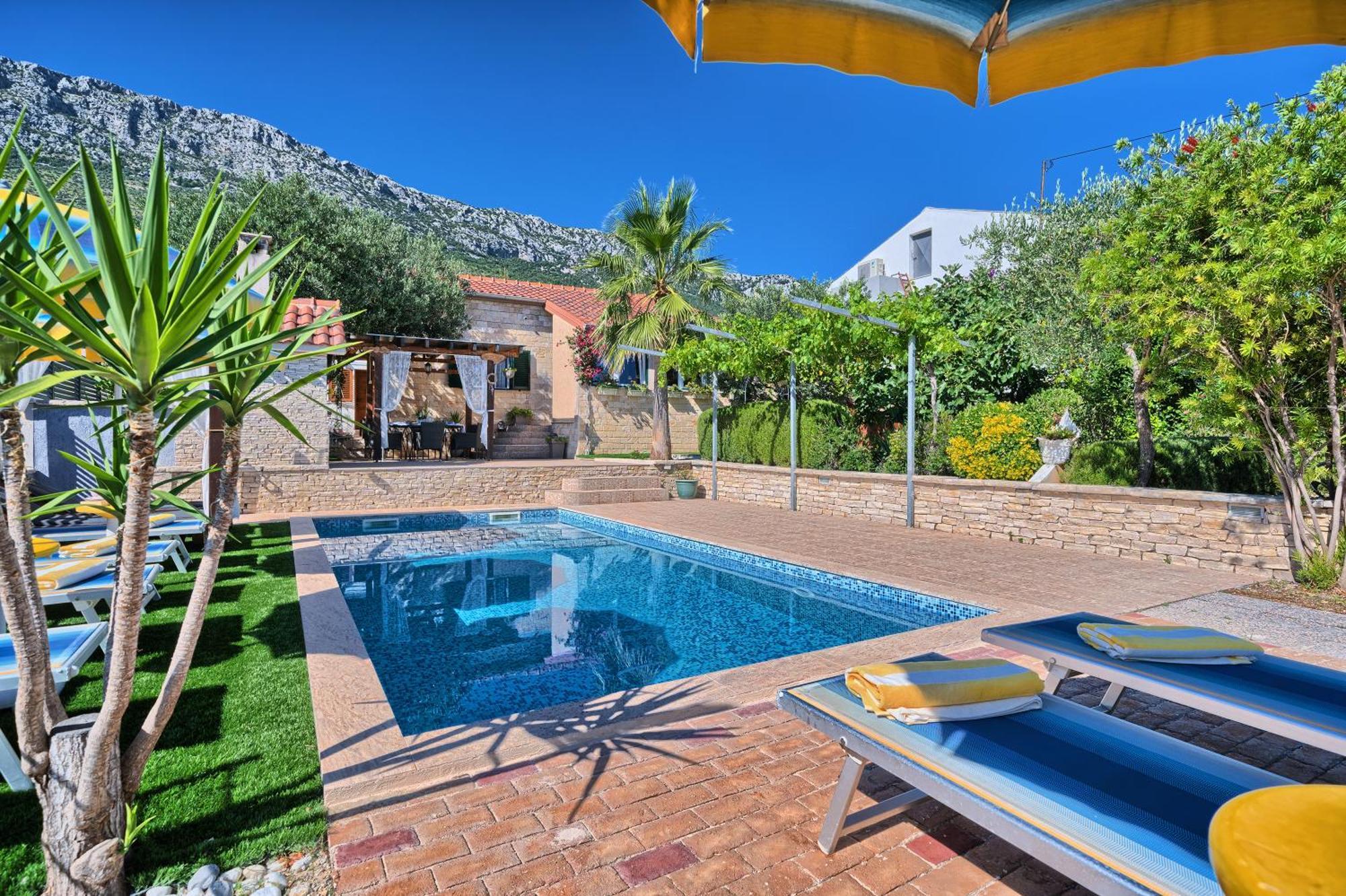 Villa Antea Kaštela エクステリア 写真